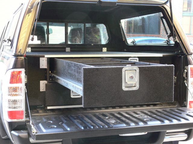 Dual Cab 3 Drawer Unit