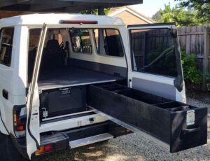 4WD camping trailer drawers